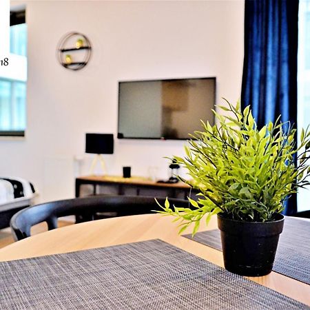 The Best Stay Central Apartment Гданск Екстериор снимка